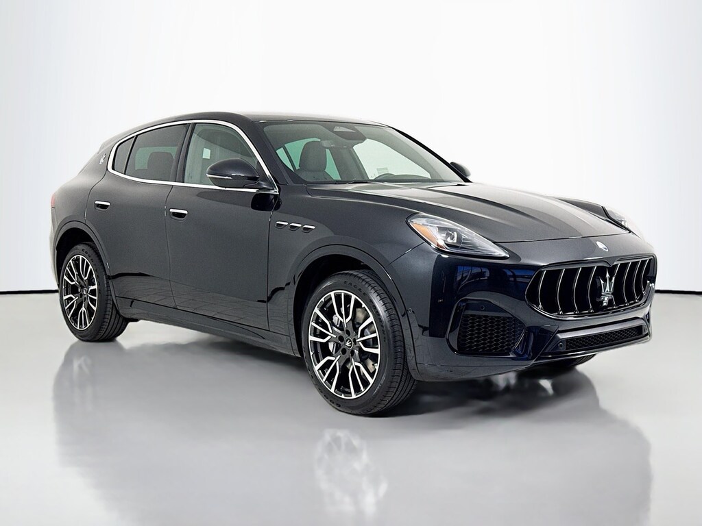 Used 2025 Maserati Grecale SUV