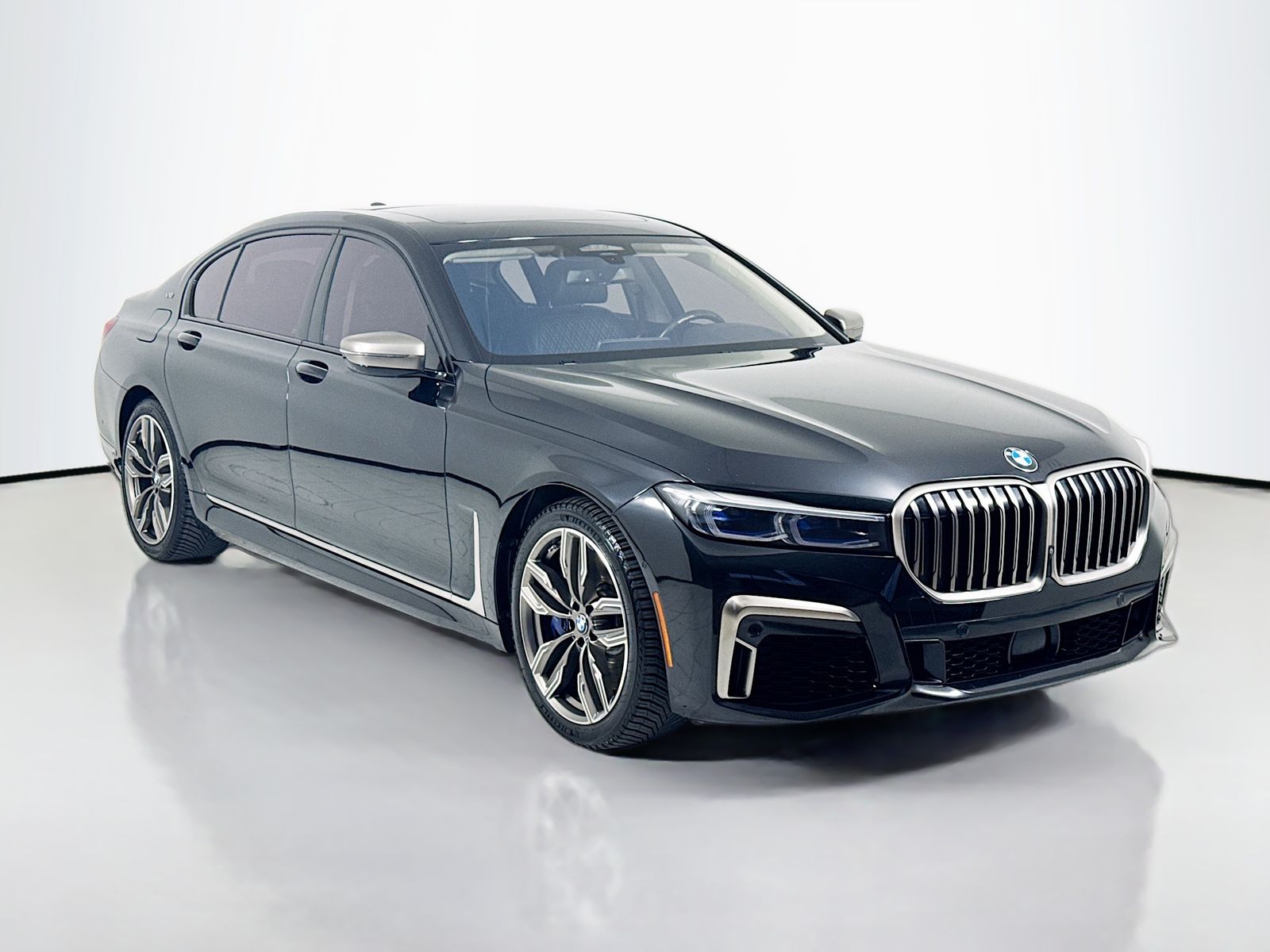 2020 BMW 7 Series M760i