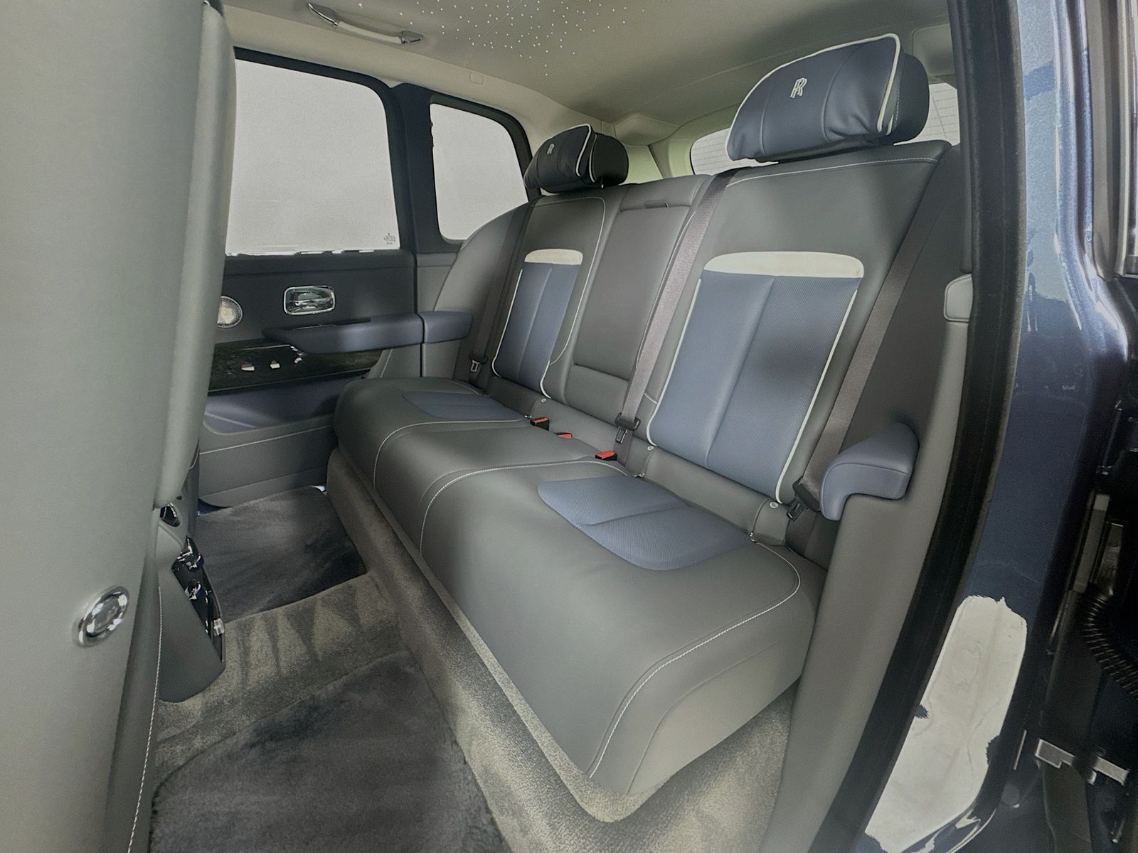 2026 Rolls-Royce Cullinan Base - Photo 24