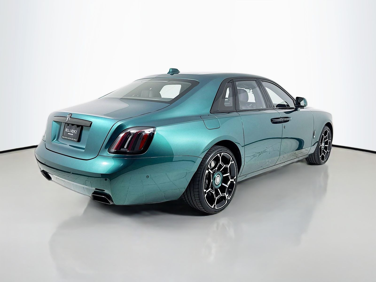 2026 Rolls-Royce Ghost Black Badge - Photo 8