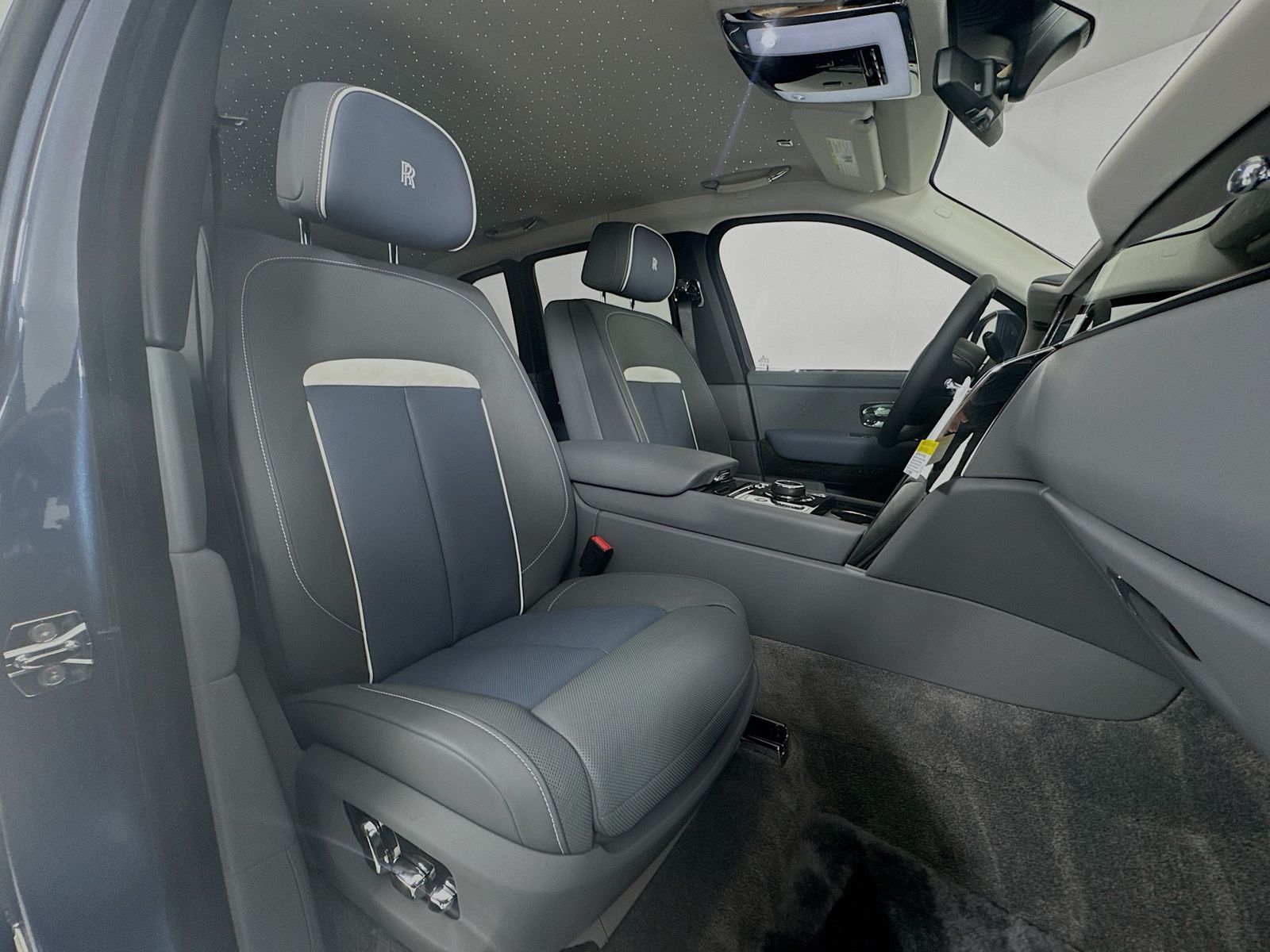 2026 Rolls-Royce Cullinan Base - Photo 28