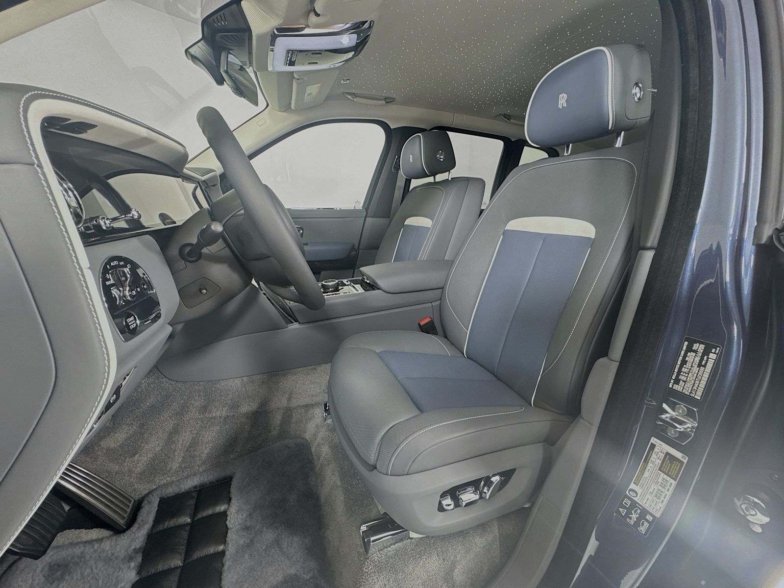 2026 Rolls-Royce Cullinan Base - Photo 21