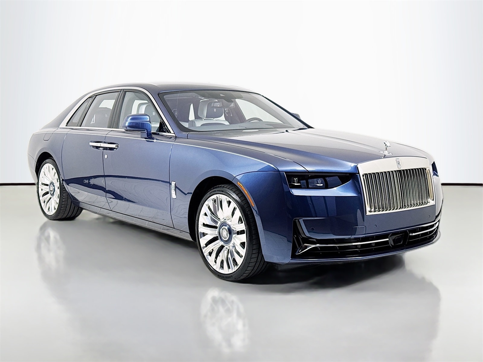 2026 Rolls-Royce Ghost's photo