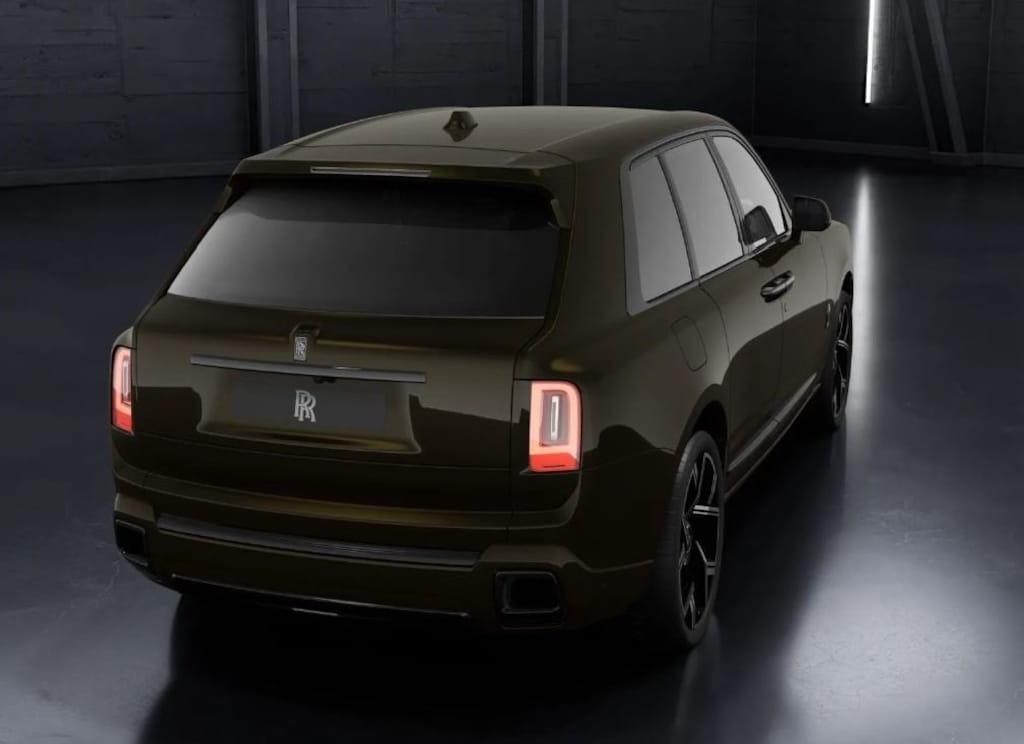 New 2026 Rolls-Royce Cullinan Black Badge