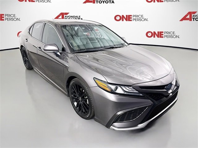 2021 Toyota Camry Hybrid Sedan 
