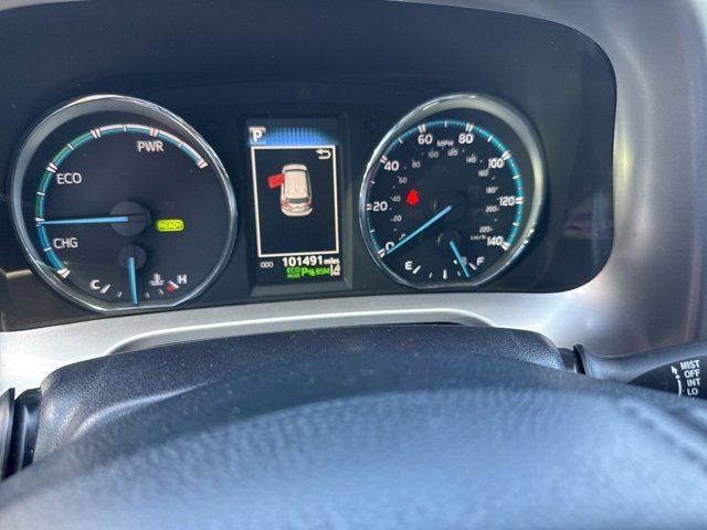 2016 Toyota RAV4 Hybrid Limited photo 4