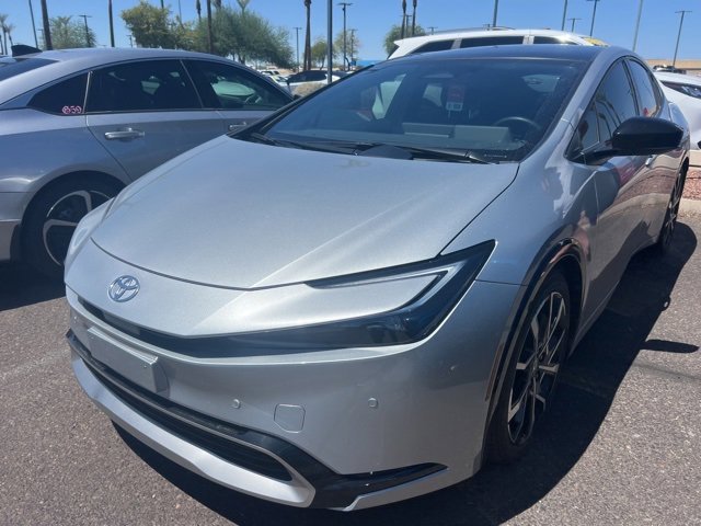 2024 Toyota Prius Prime XSE photo 2