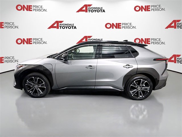 2023 Subaru Solterra Limited photo 4