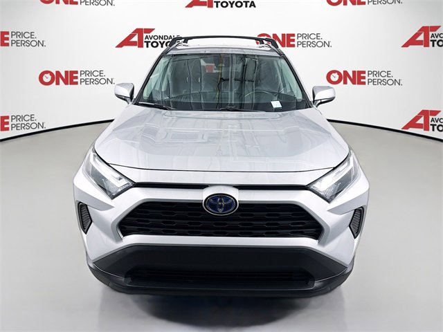 2024 Toyota RAV4 Hybrid XLE photo 2
