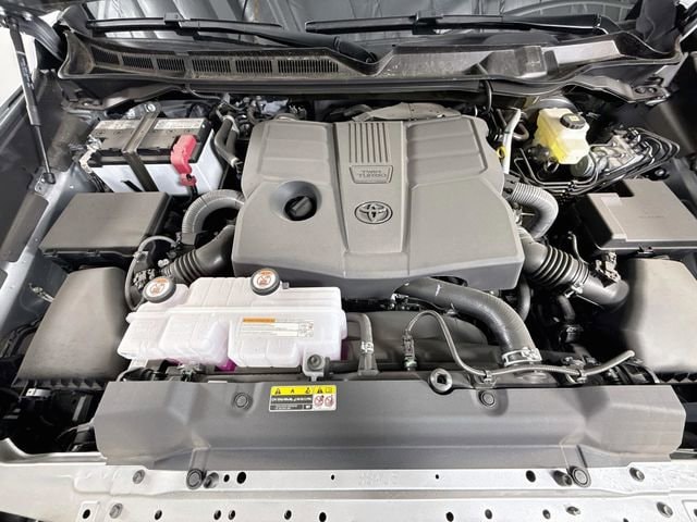 2026 Toyota Tundra SR5 - Photo 28