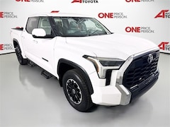 Used  2022 Toyota Tundra SR5 3.5L V6 Truck CrewMax 5TFLA5DB9NX018594 For Sale in Avondale, AZ