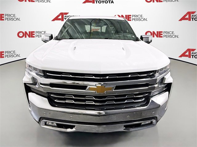 2022 Chevrolet Silverado 1500 LTZ photo 2