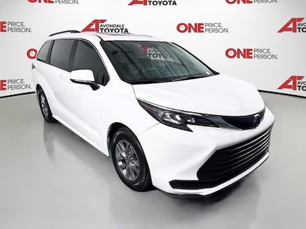 2025 Toyota Sienna LE 8 Passenger Van Passenger Van