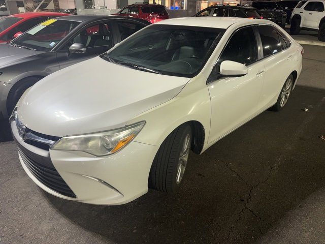 2016 Toyota Camry XLE