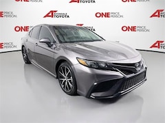 2024 Toyota Camry SE Sedan
