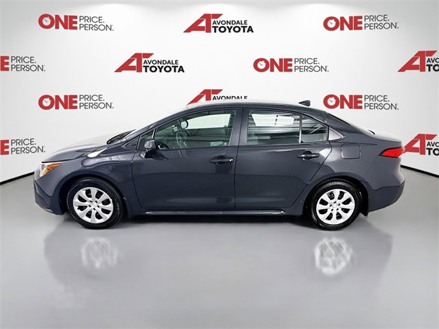 2025 Toyota Corolla LE photo 4