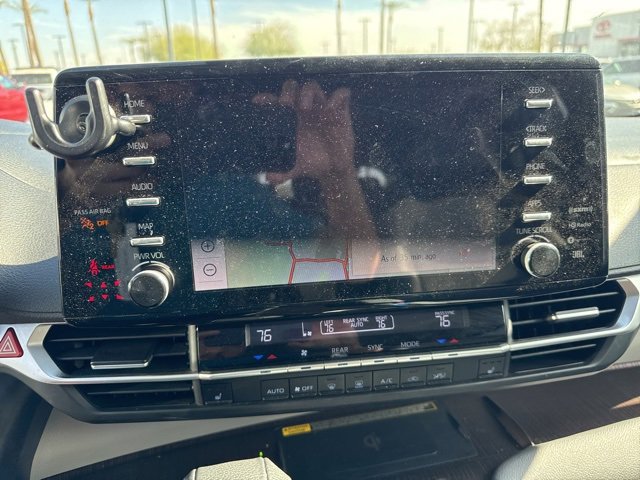 2021 Toyota Sienna XLE photo 3