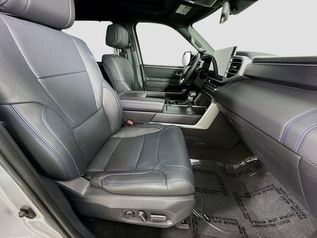 2025 Toyota Tundra Platinum - Photo 28