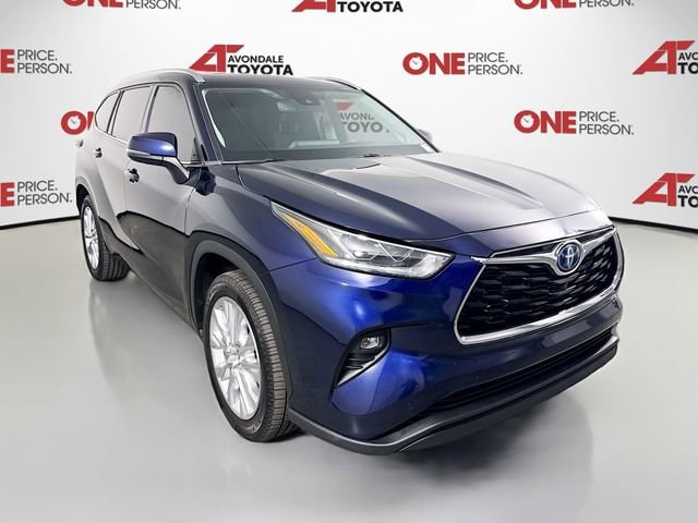 2022 Toyota Highlander Hybrid SUV 