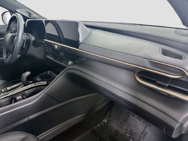2026 Toyota Crown Platinum - Photo 31