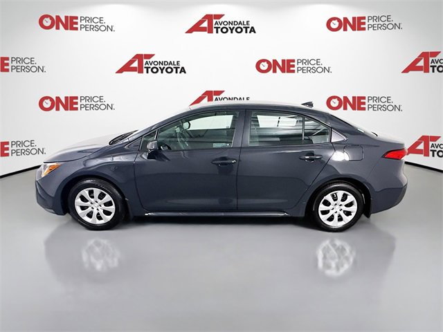 2025 Toyota Corolla LE photo 4