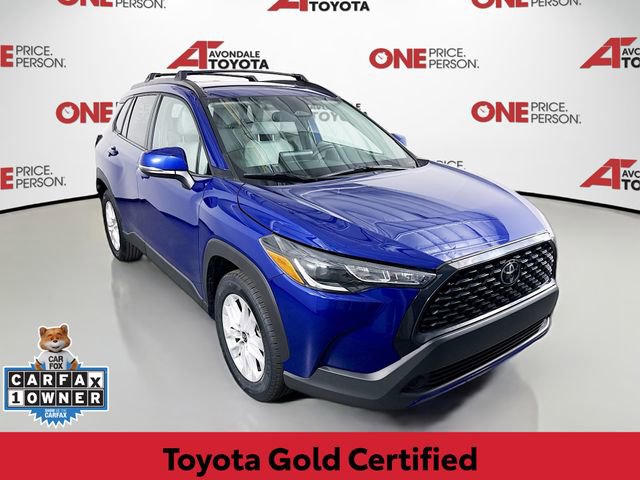 2023 Toyota Corolla Cross LE AWD's photo