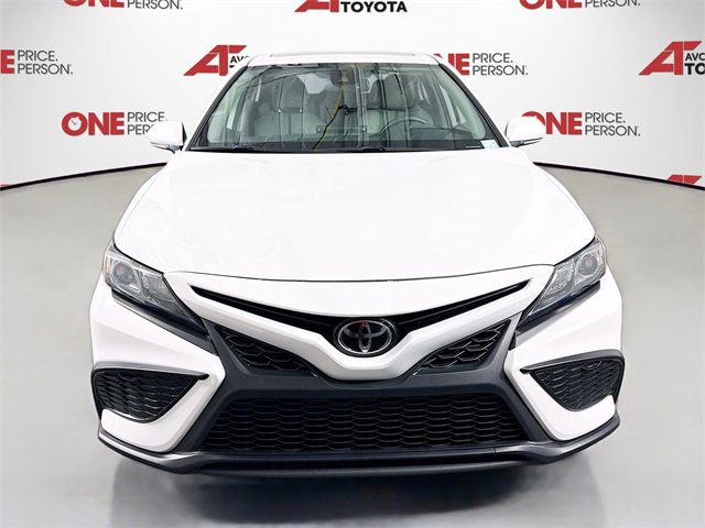 2024 Toyota Camry SE photo 2