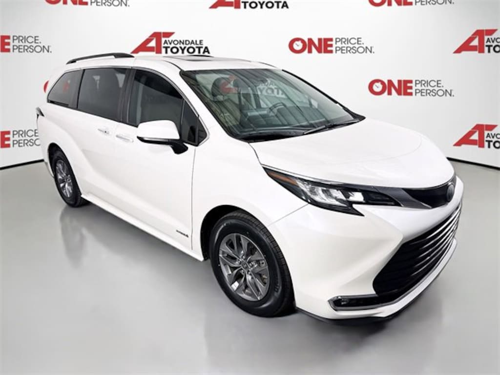 Certified 2021 Toyota Sienna XLE 8 Passenger Van
