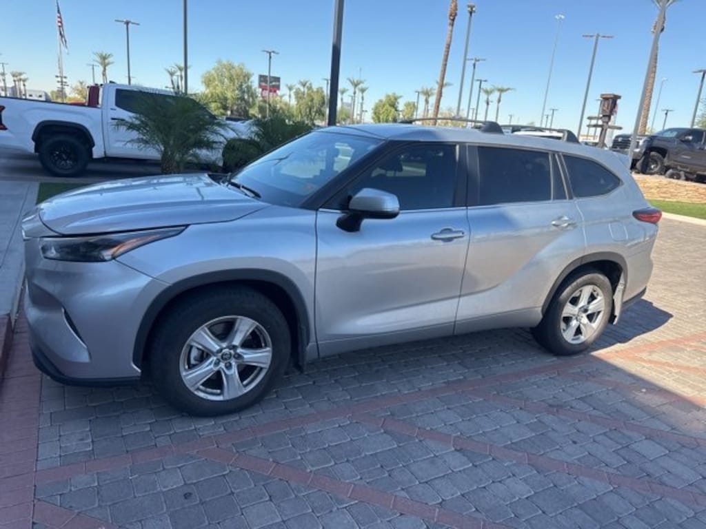 Certified 2023 Toyota Highlander LE SUV