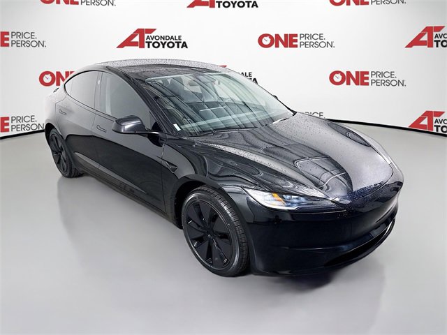 2025 Tesla Model 3 Performance's photo