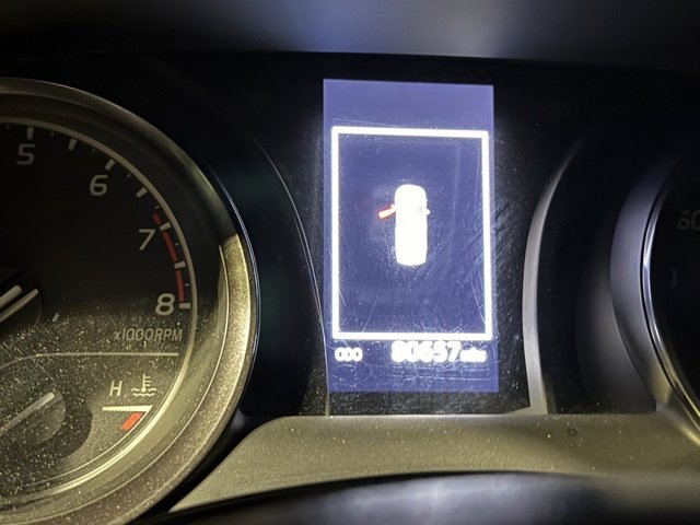 2021 Toyota Camry SE photo 3