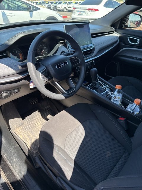 2024 Jeep Compass Sport photo 3
