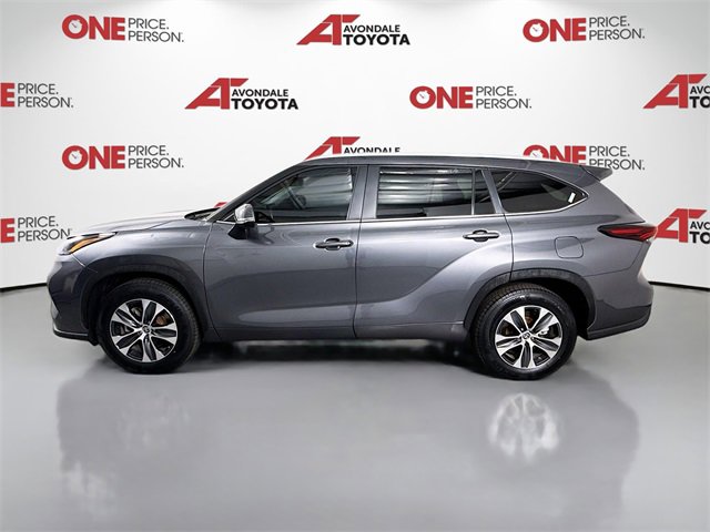 2024 Toyota Highlander XLE photo 4