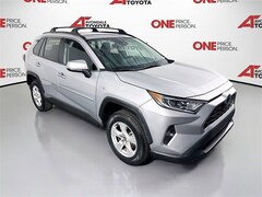 2020 Toyota RAV4 Hybrid XLE SUV