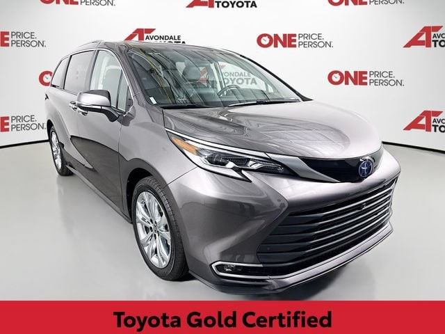 2023 Toyota Sienna Van Passenger Van 