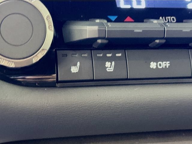 2026 Toyota Tundra Platinum - Photo 19