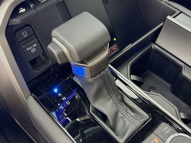 2026 Toyota Tundra Platinum - Photo 16