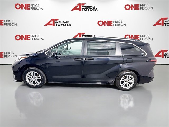 2023 Toyota Sienna XSE photo 4