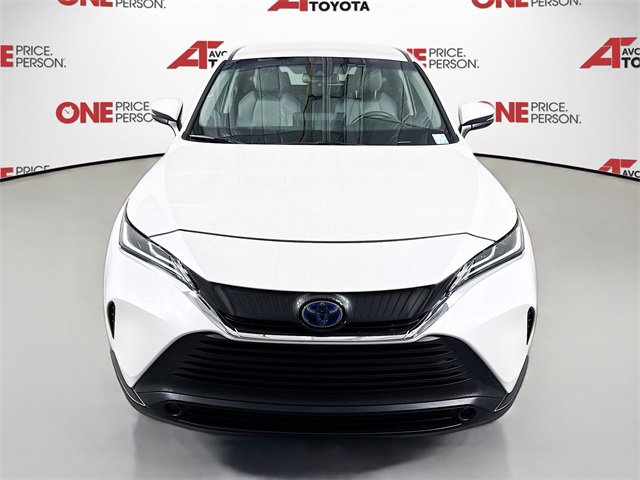 2024 Toyota Venza LE photo 2