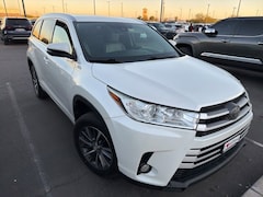 Used 2018 Toyota Highlander XLE V6 SUV for Sale in Avondale, AZ