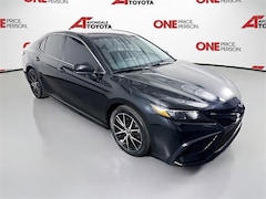2021 Toyota Camry SE Sedan