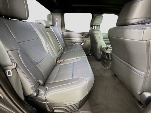 2026 Toyota Tundra Platinum - Photo 27