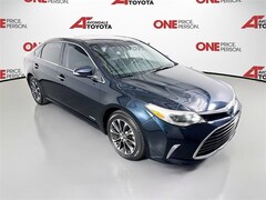 2018 Toyota Avalon Hybrid XLE Premium Sedan