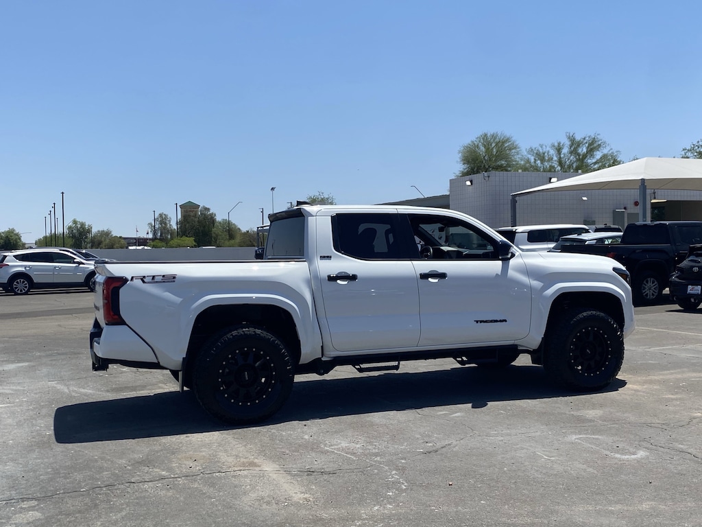 New 2025 Toyota Tacoma i-FORCE MAX Trailhunter 4X4 DOUBLE CAB HV