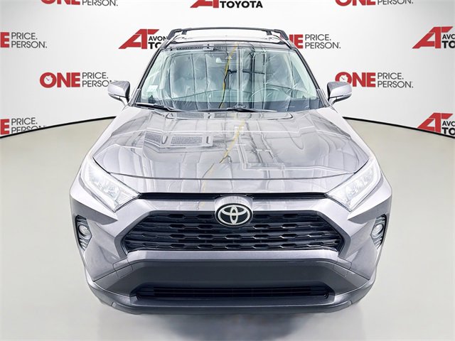 2020 Toyota RAV4 XLE photo 2