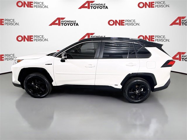 2021 Toyota RAV4 Hybrid XSE photo 3