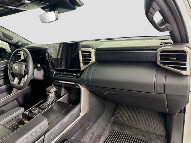 2026 Toyota Tundra Platinum - Photo 28
