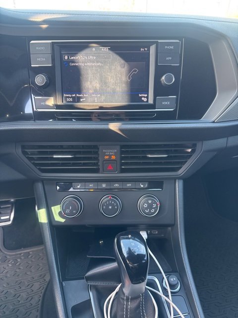 2024 Volkswagen Jetta 1.5T Sport photo 4