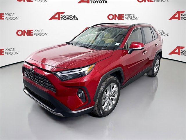 2023 Toyota RAV4 Limited photo 3
