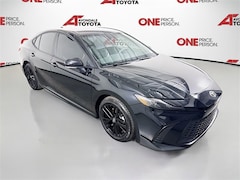 2025 Toyota Camry SE Sedan